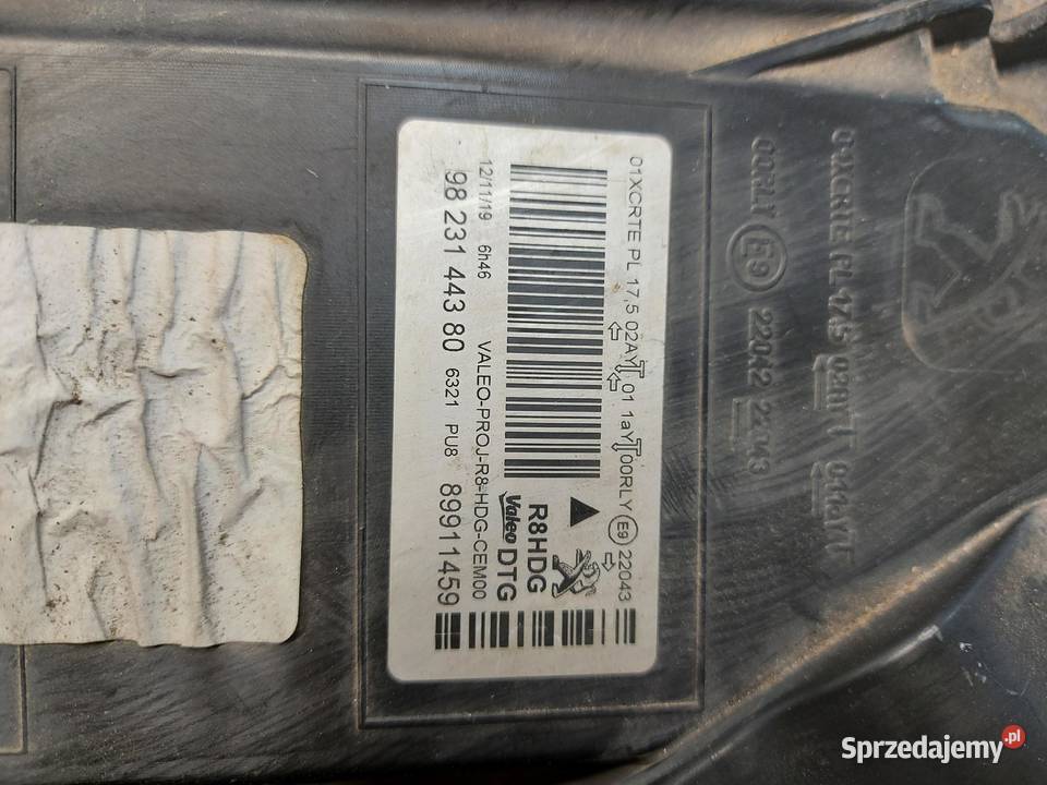 PEUGEOT 508 II Lampa reflektor LED przód prawy