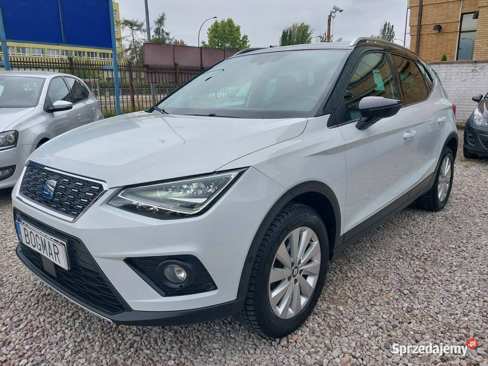 Seat Arona 1819 SALON pierwszy wł biała perła światła przeciwmgielne Arona Warszawa