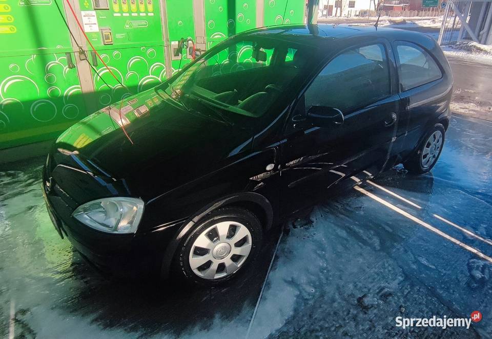 Opel corsa 10 benzyna 2002 uszkodzona Łosino