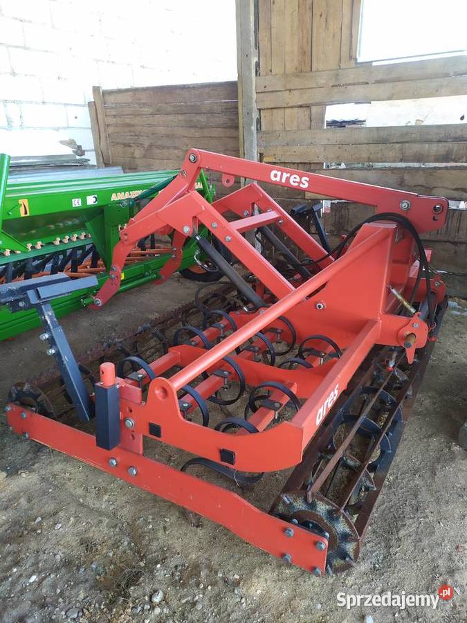 Agregat uprawowo siewny nieuszkodzony