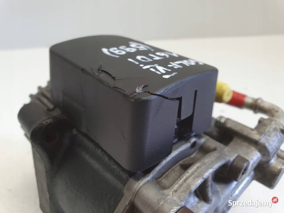 VW Golf VI 16 TDI POMPA WTRYSKOWA paliwa Chełm