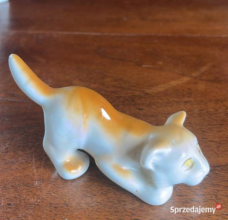 Lew Mały Lewek Połonne Fabryka Fajansu i Porcelana i szkło