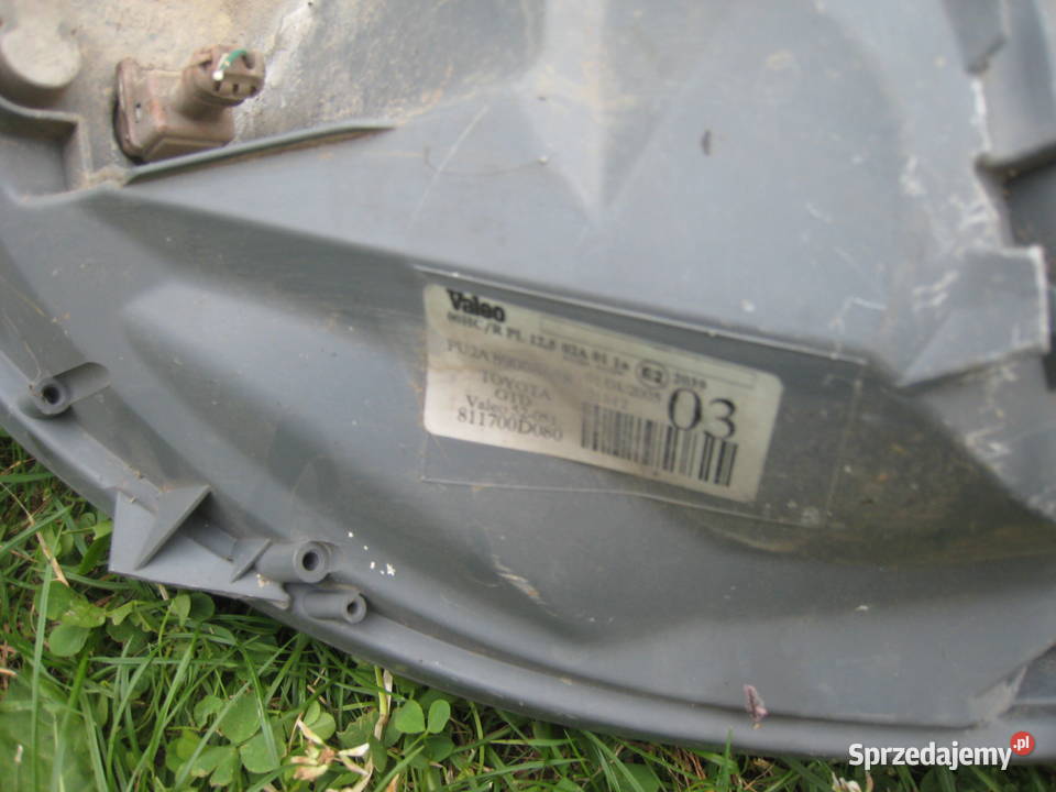 Lampa przednia prawa lewa Toyota Yaris I lift Kraków