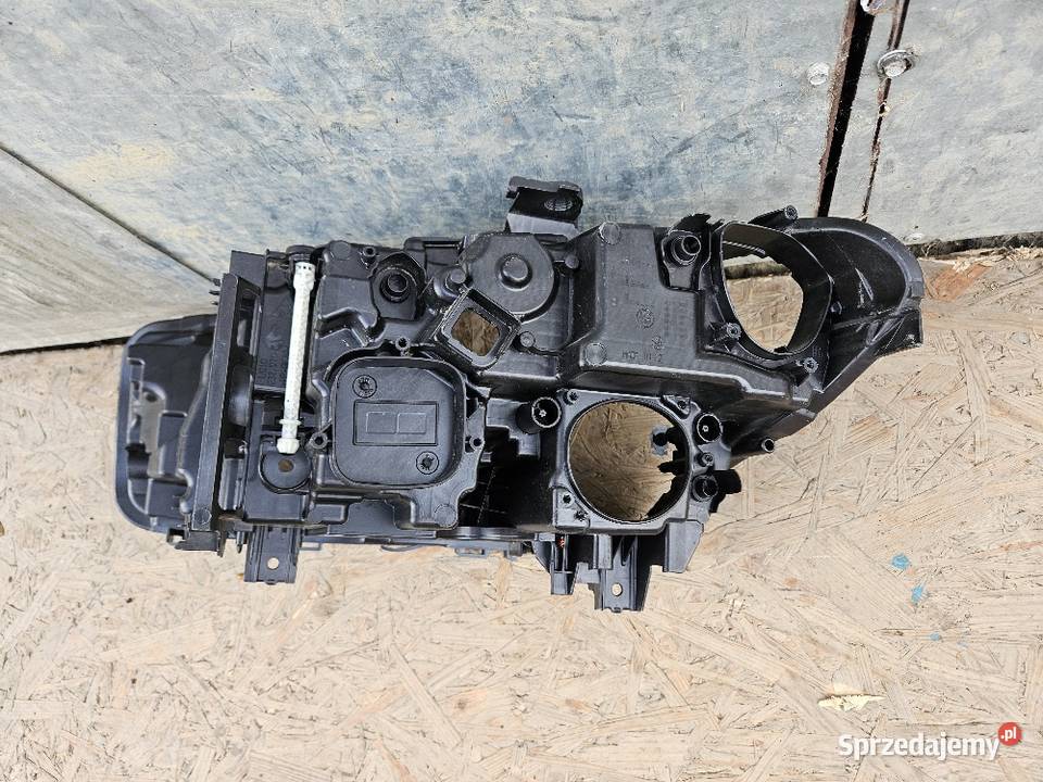 BMW 5 G30 G31 LASER PUSZKA LAMPY PRAWA PRZÓD Pozostałe wielkopolskie