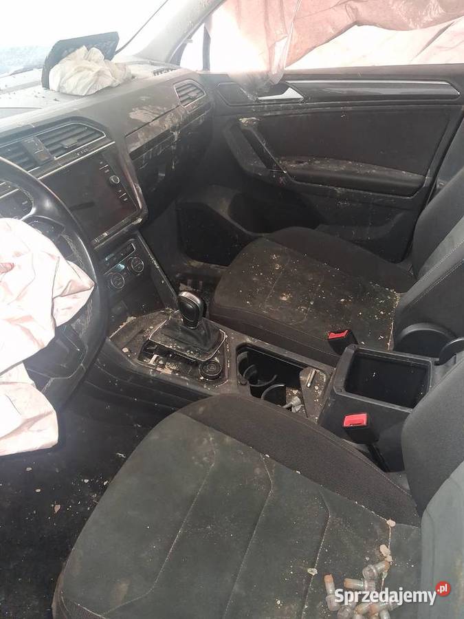 VW Tiguan Highline Vebasto 190 4x4 Automat Fv uszkodzony