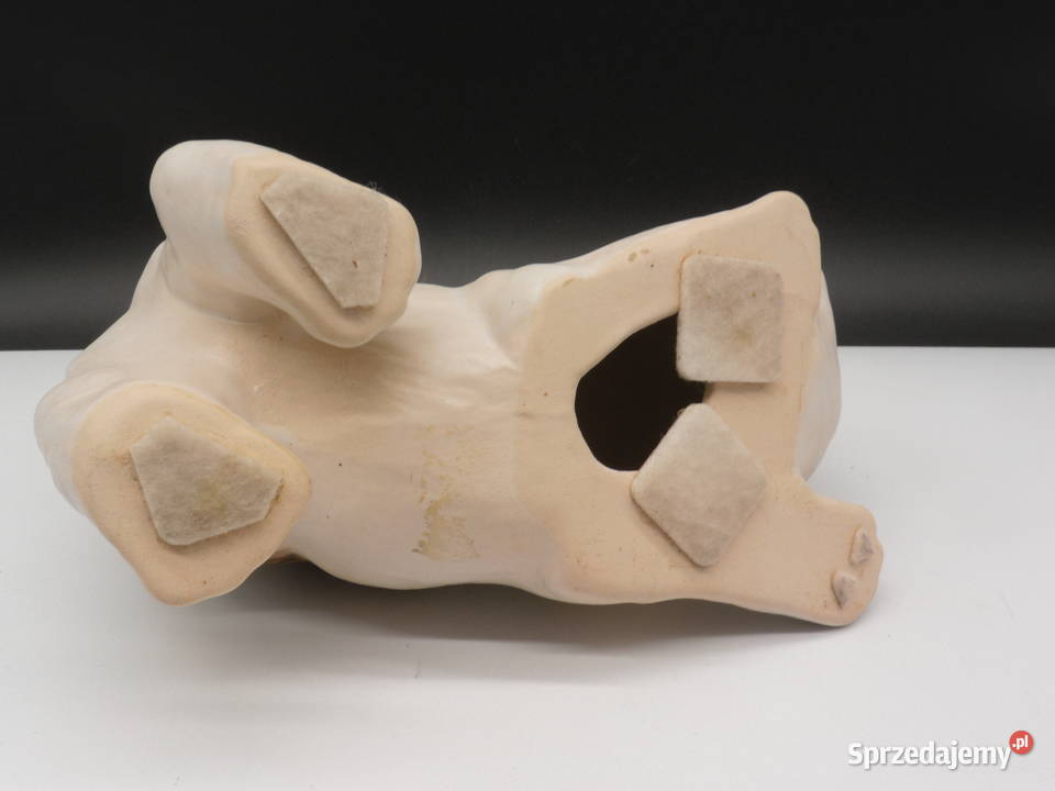 Urocza Ceramiczna Figurka Kota Vintage Polujący Raszków