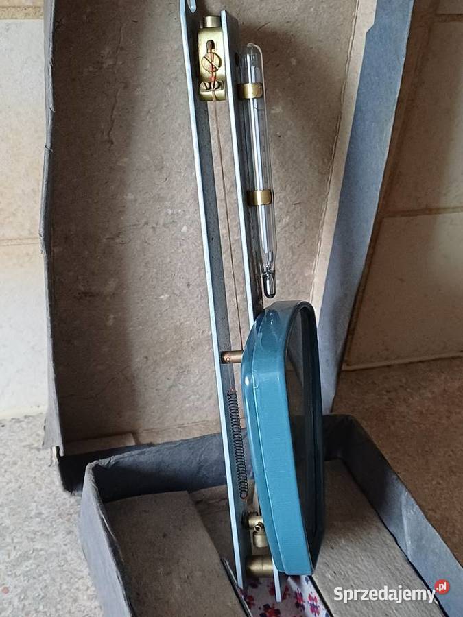 vintage higrometr z termometrem PRL Nowy Targ