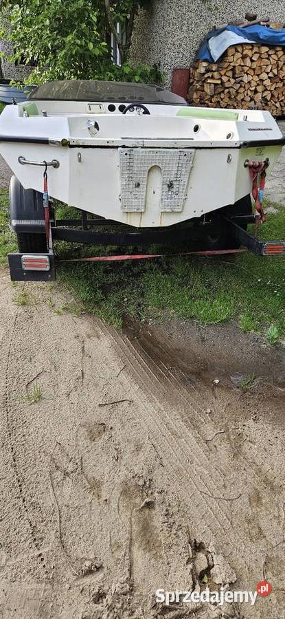 Pod dużą łódźSamPrzyczepa przyczepka podłodziowa Barlinek