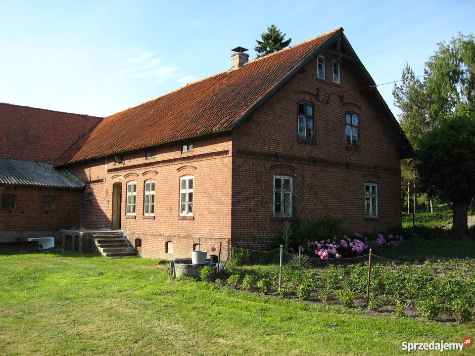 Duży dom na wsi do remontu z działką Majewo pow dachówka Majewo