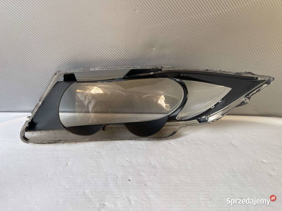 BMW E90 PRAWY KLOSZ  LAMPY Z MASKOWNICĄ Części samochodowe Ostroróg