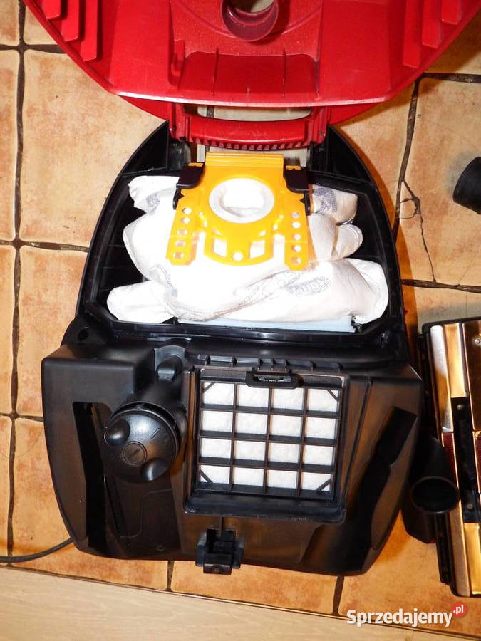 Bosch odkurzacz workowyogromna moc 2400 watt