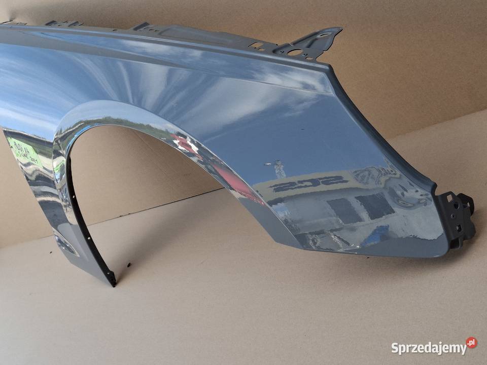 AUDI A4 B9 LIFT BŁOTNIK PRAWY PRZÓD ORYGINAŁ Bieleń sprzedam