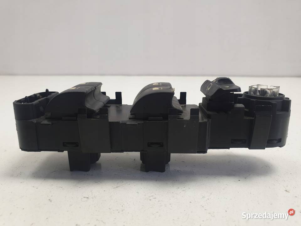 PEUGEOT 407 PANEL STEROWANIA SZYBAMI Przełącznik Janów