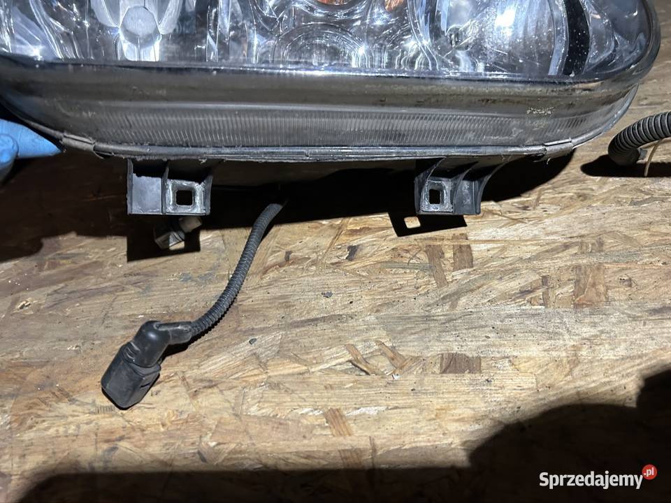 Lampa prawy lewy przód Vw golf IV oryginał małopolskie Kęty