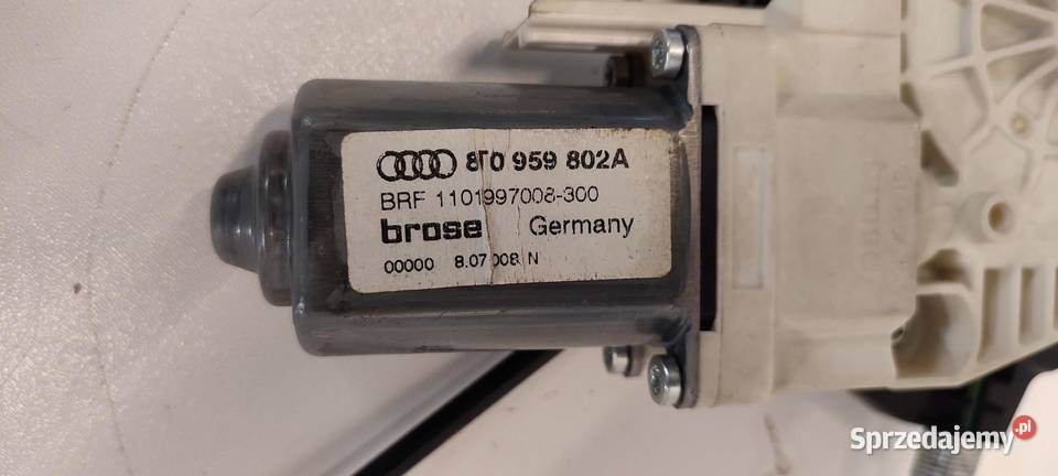 AUDI A5 8T COUPE PODNOŚNIK SZYBY PRAWY PRZÓD