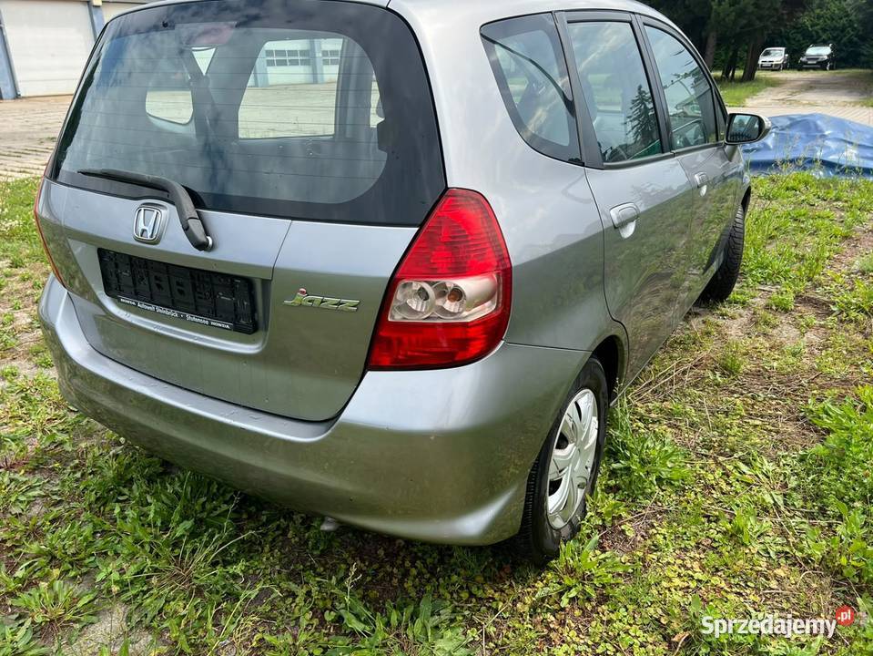 Honda Jazz doinwestowana Piła sprzedam