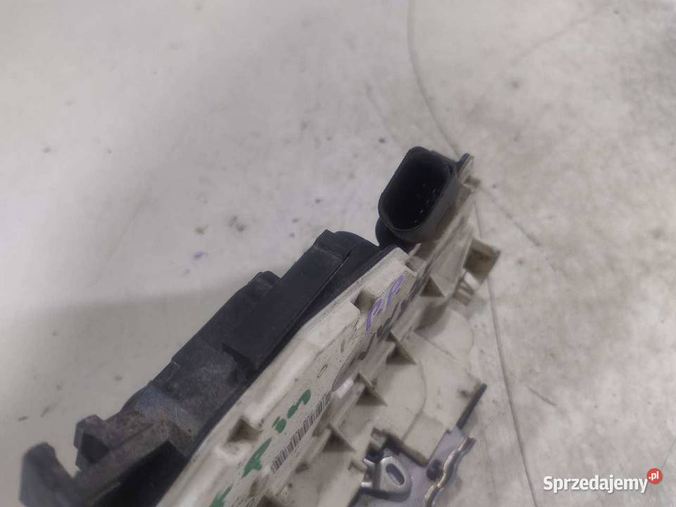 ZAMEK DRZWI PRAWY PRZÓD VW SEAT AUDI SKODA 7 PIN osobowe