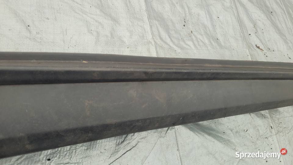 HYUNDAI TUCSON II 15 LISTWA PROGOWA PRAWA PROG Ruda Śląska