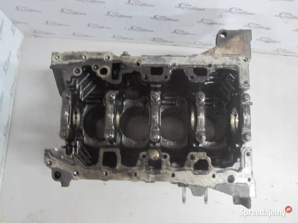 TRAFIC VIVARO 20 DCI M9R786 115 12R BLOK SILNIKA