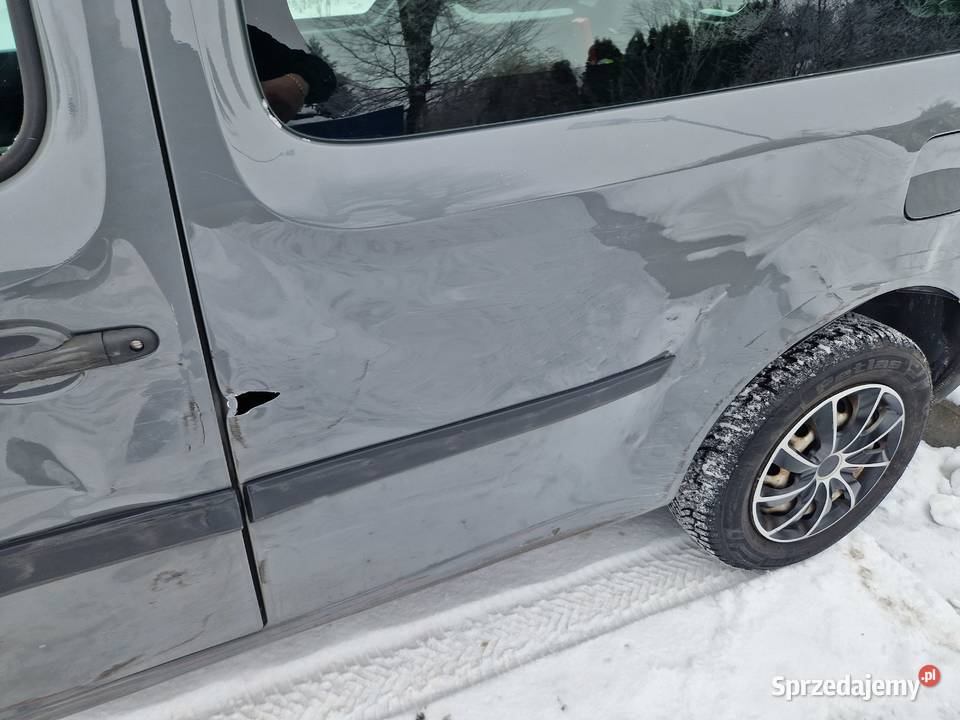 Renault kangoo 2017 uszkodzony Bychawa