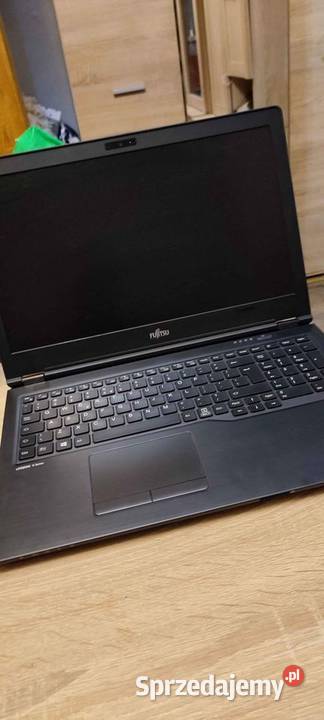 Laptopy Fujitsu U757 i5 7gen 2 sztuki uszkodzone Drzycim