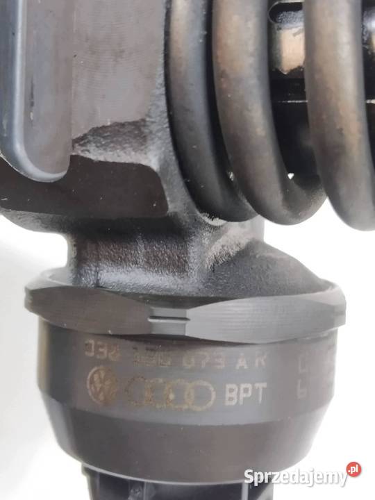 POMPOWTRYSKIWACZ 038130073AR 19 TDI VW