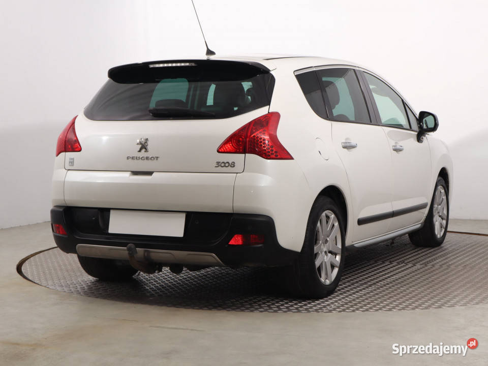 Peugeot 3008 Hybrid4 sprzedam