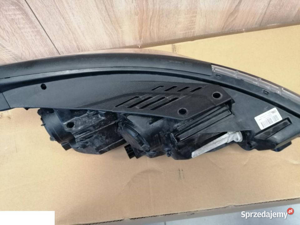 Hyundai i30 III reflektor lewy przód Kozubszczyzna