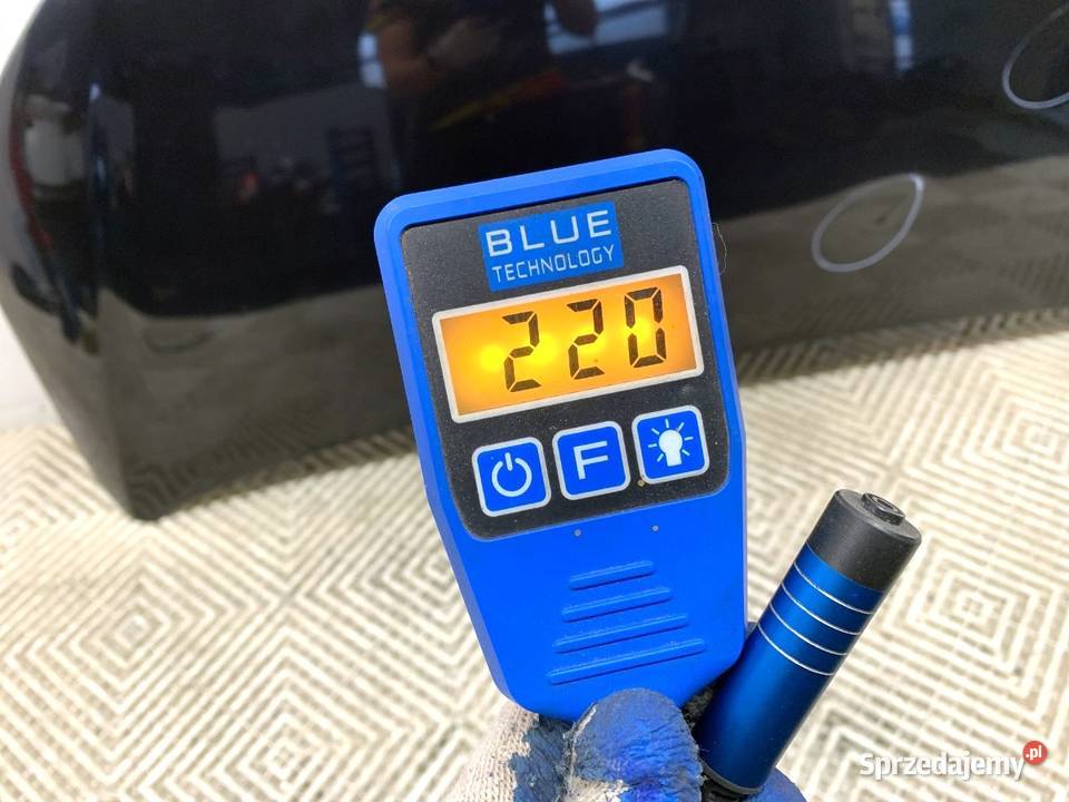 MASKA VW UP Hatchback Deep Black Pearl POKRYWA