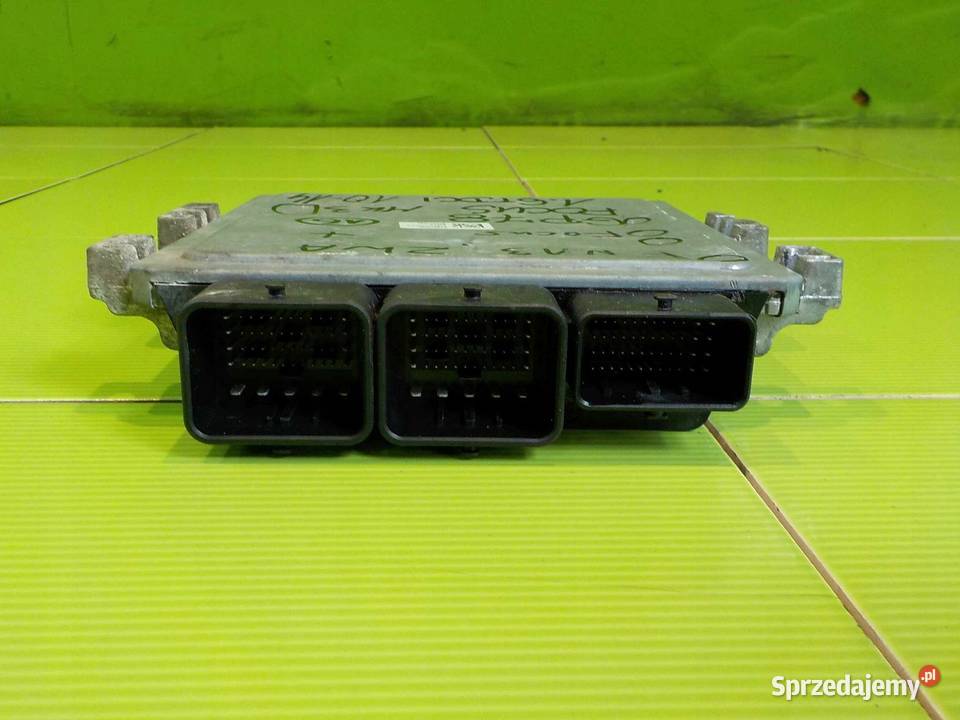 FORD FOCUS MK3 16 TDCI 13r sterownik silnika Suków sprzedam