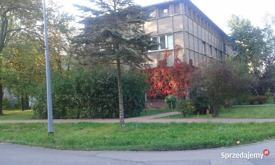 Sprzedam mieszkanie 56 m2 Warszawa Wesoła Plac piwnica