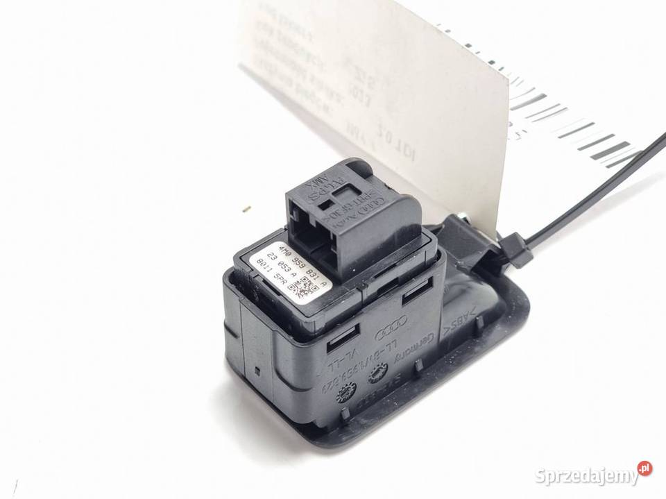 PRZYCISK AUDI A4 B9 QUATTRO 4M0959831A sprzedam