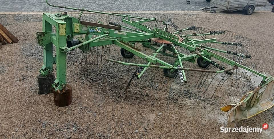 Zgrabiarka karuzela Samasz 2004r 13 ramion 460m Zgrabiarki i przetrząsacze Rolnictwo lubelskie Parczew