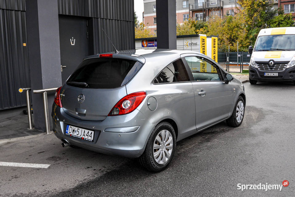 Opel Corsa 14 LPG Lift 2011 r Wrocław