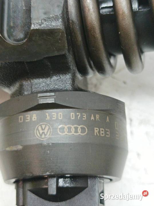 POMPOWTRYSKIWACZ 038130073AR 19 TDI VW