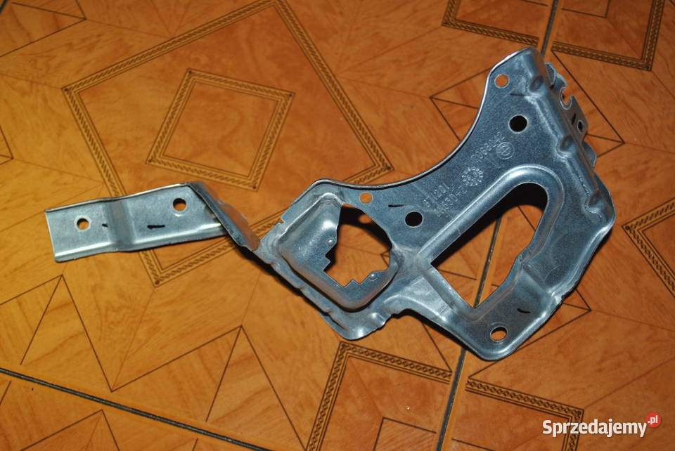 Pałąk drzwi prawy przód BMW E60 E61 Poręba