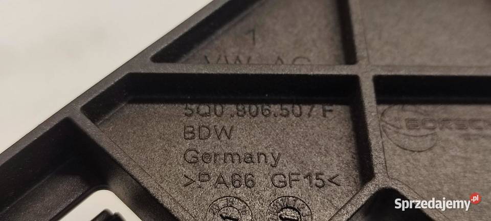 SKODA KAROQ UCHWYT MOCOWANIE STEROWNIKA