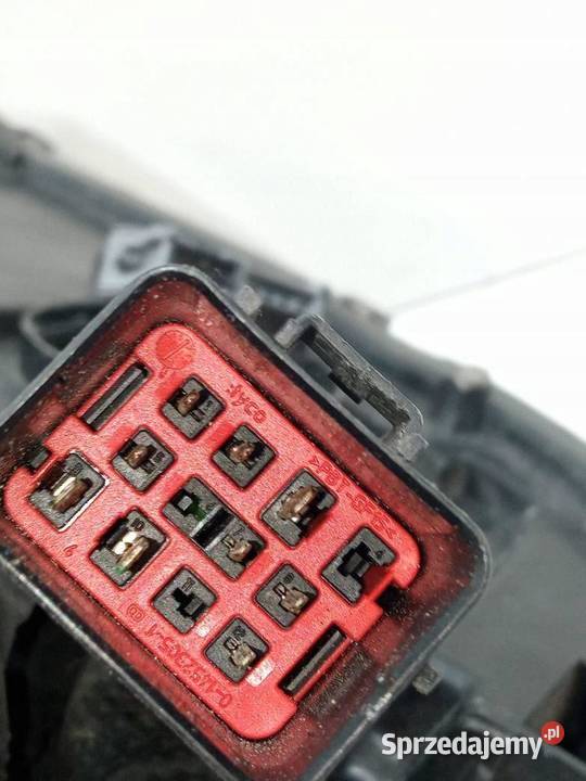 LAMPA PRZÓD LEWA XENON EUROPA 3129990LH Volvo