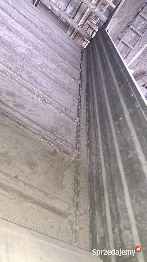 Rozrzutnik AGROMET 35t Maszyny rolnicze Kuflew sprzedam