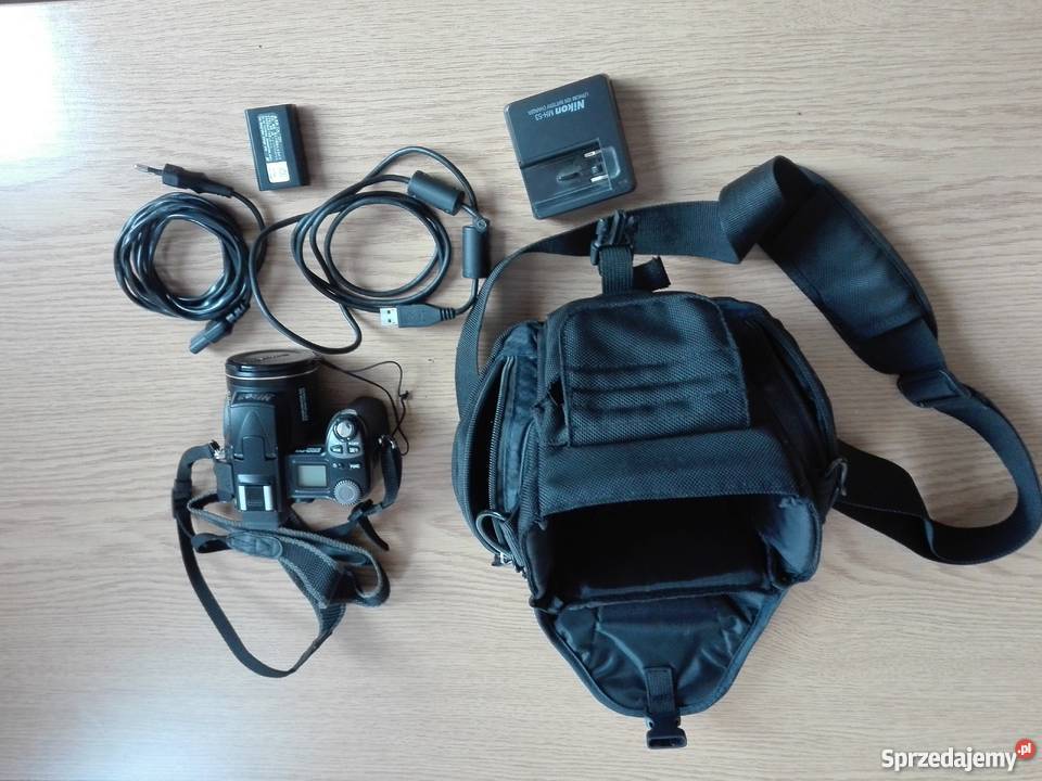 aparat Nikon 8700 coolpix 2x bateriafuteral Fotografia i Optyka Ryki