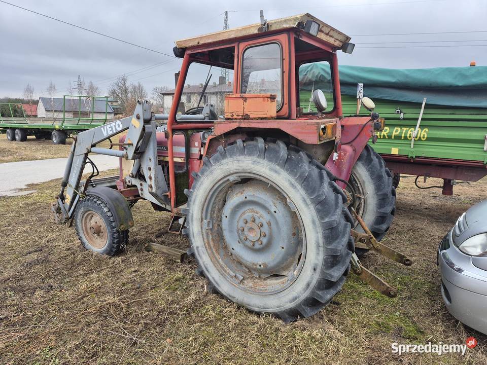 Ciągnik International IH 574 z ładowaczem świętokrzyskie sprzedam