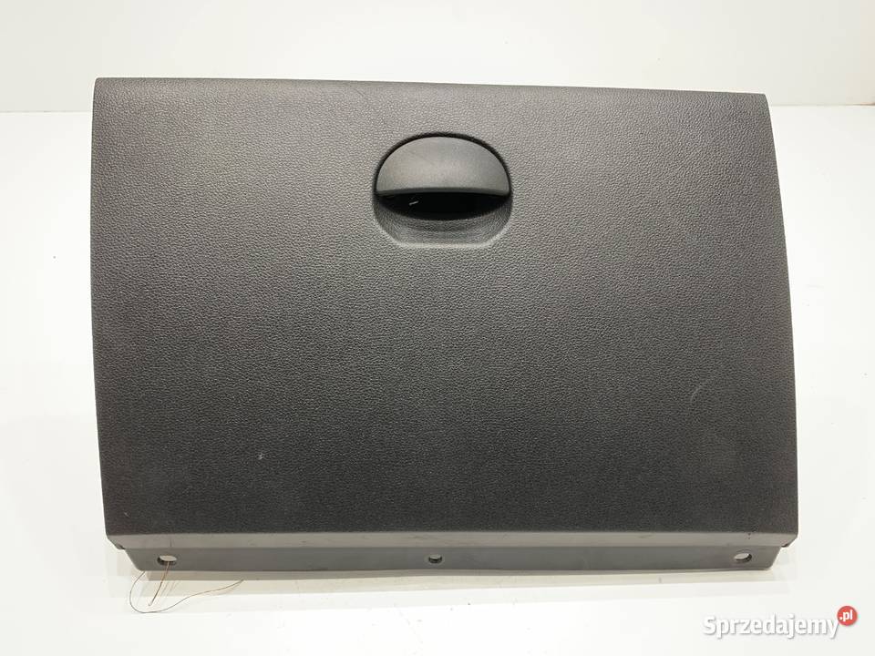 SCHOWEK PASAŻERA DACIA DUSTER SUV PÓŁKA DESKI