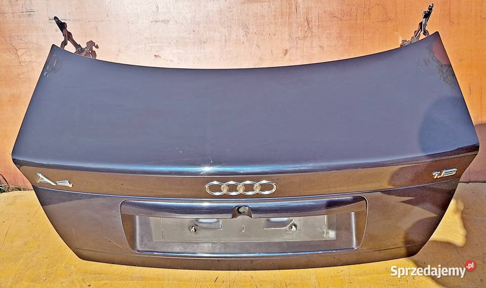 AUDI A4 B5 SEDAN KLAPA IDEALNA KOLOR LZ5L