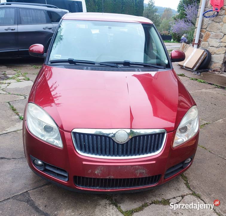 Ładna nie zgnita Skoda Fabia II 12 benzyna z światła przeciwmgielne Samochody osobowe sprzedam