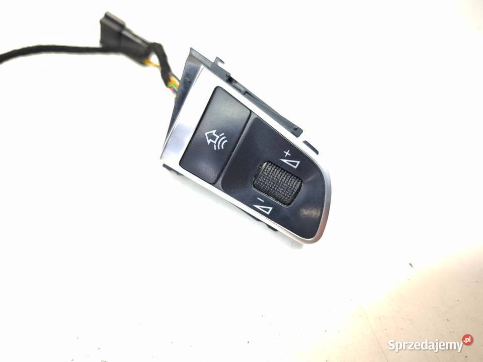 GUZIK GUZIKI MULTIFUNKCJI CHROM AUDI A3 A4 A6 A8 osobowe śląskie Przystajń sprzedam