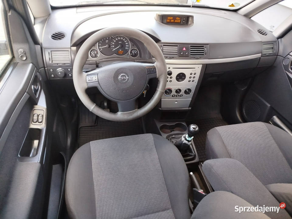 Opel Meriva 16 benzyna KLIMA OK w wszytkie Opel Toruń