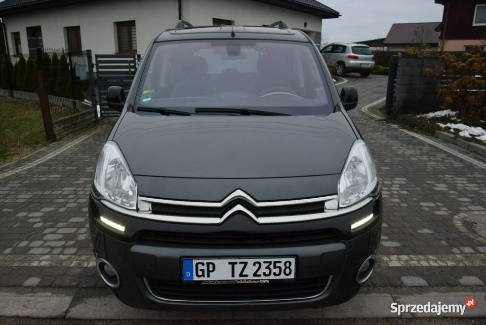Citroen Berlingo 16HDI Klimatronik Led Panorama garażowany Berlingo sprzedam