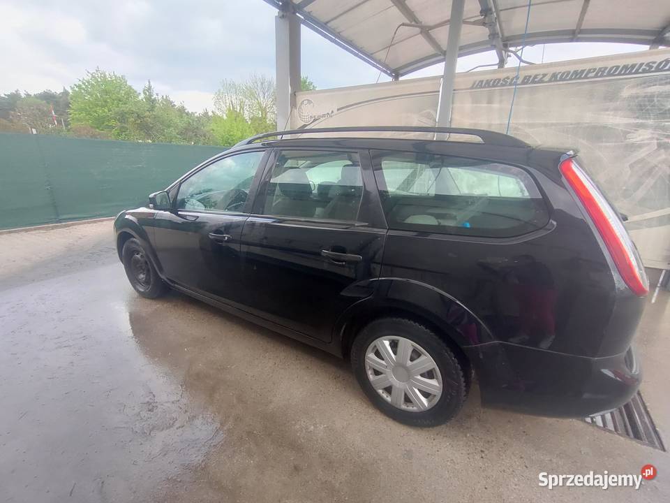 Ford Focus Kombi 18 benzyna Rok produkcji 2008 Piła