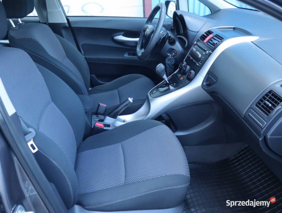 Toyota Auris 14 D4D komputer pokładowy Łódź