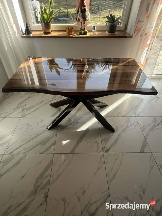 Stół z żywicy epoksydowej dęba Sławno